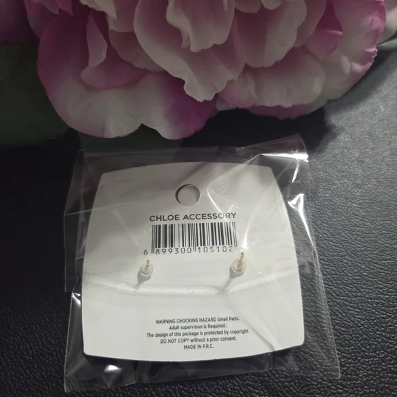 🌟BOGO Free🌟Elegant Cream Beaded Jewelry Set - Picture 6 of 6